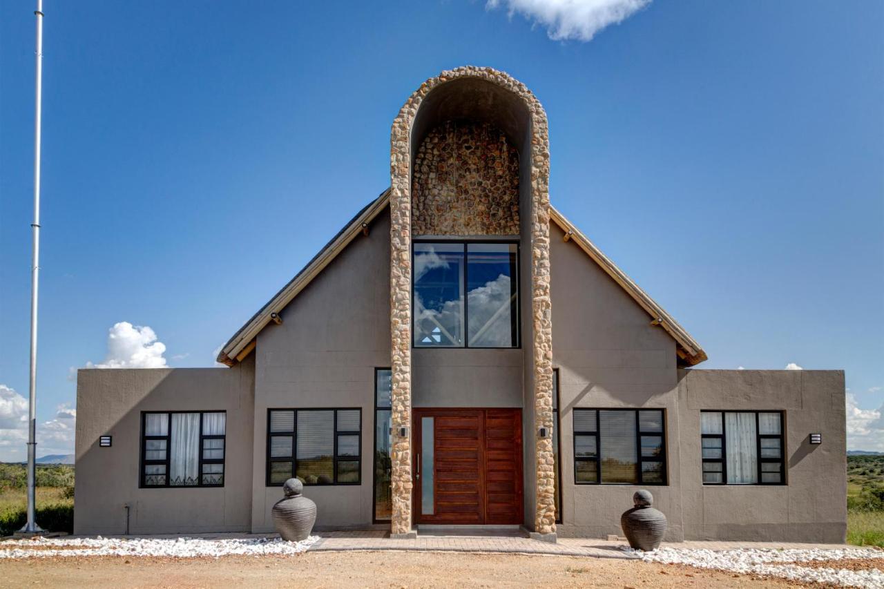 Naankuse Lodge Windhoek Luaran gambar